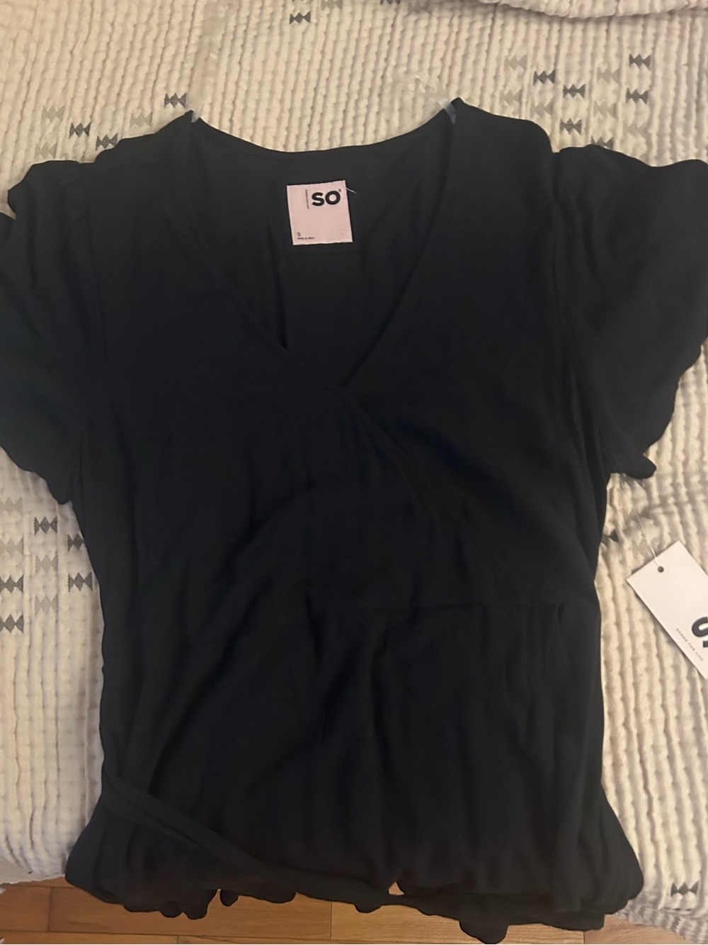 SO SONOMA Black Short Sleeve Flowy Light V-Neck Dress midi